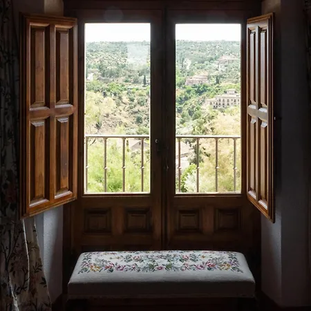 Cigarral Del Carmen *