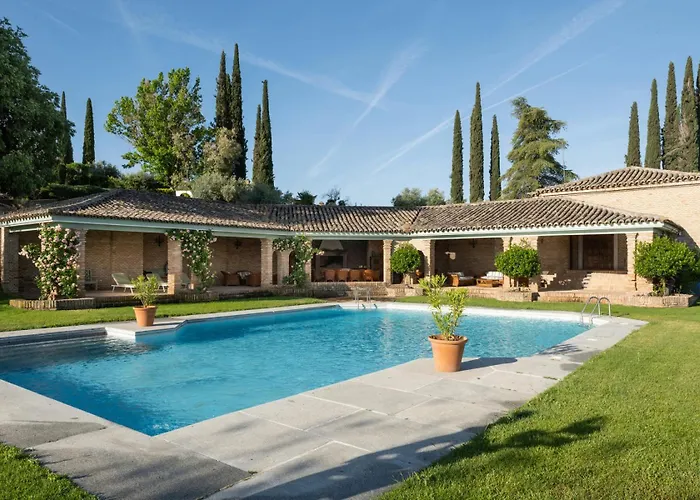 Cigarral Del Carmen Country house *